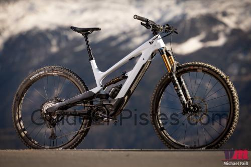 YT Industries Decoy Core 4 fiche technique et avis